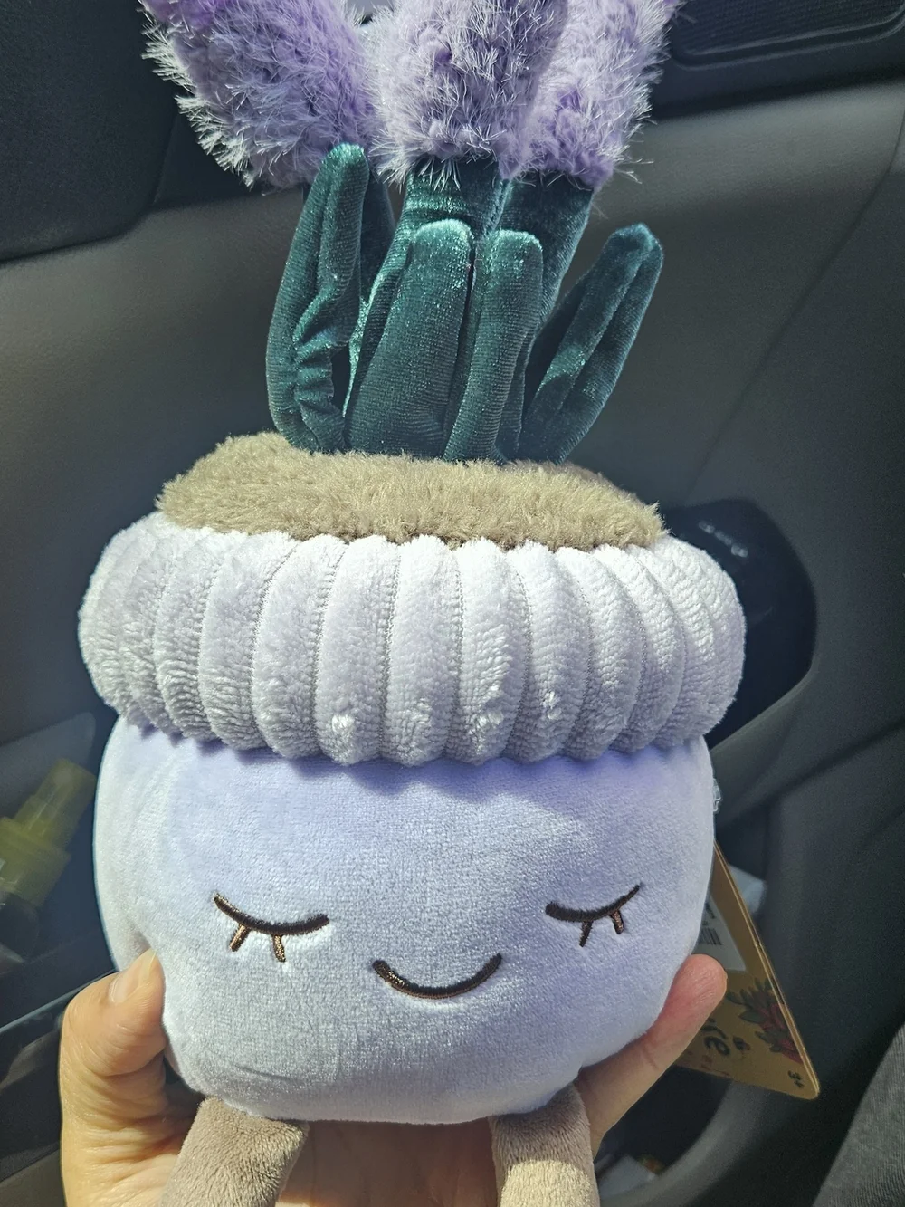 Plush Lavender Lilac Flower JANA 12